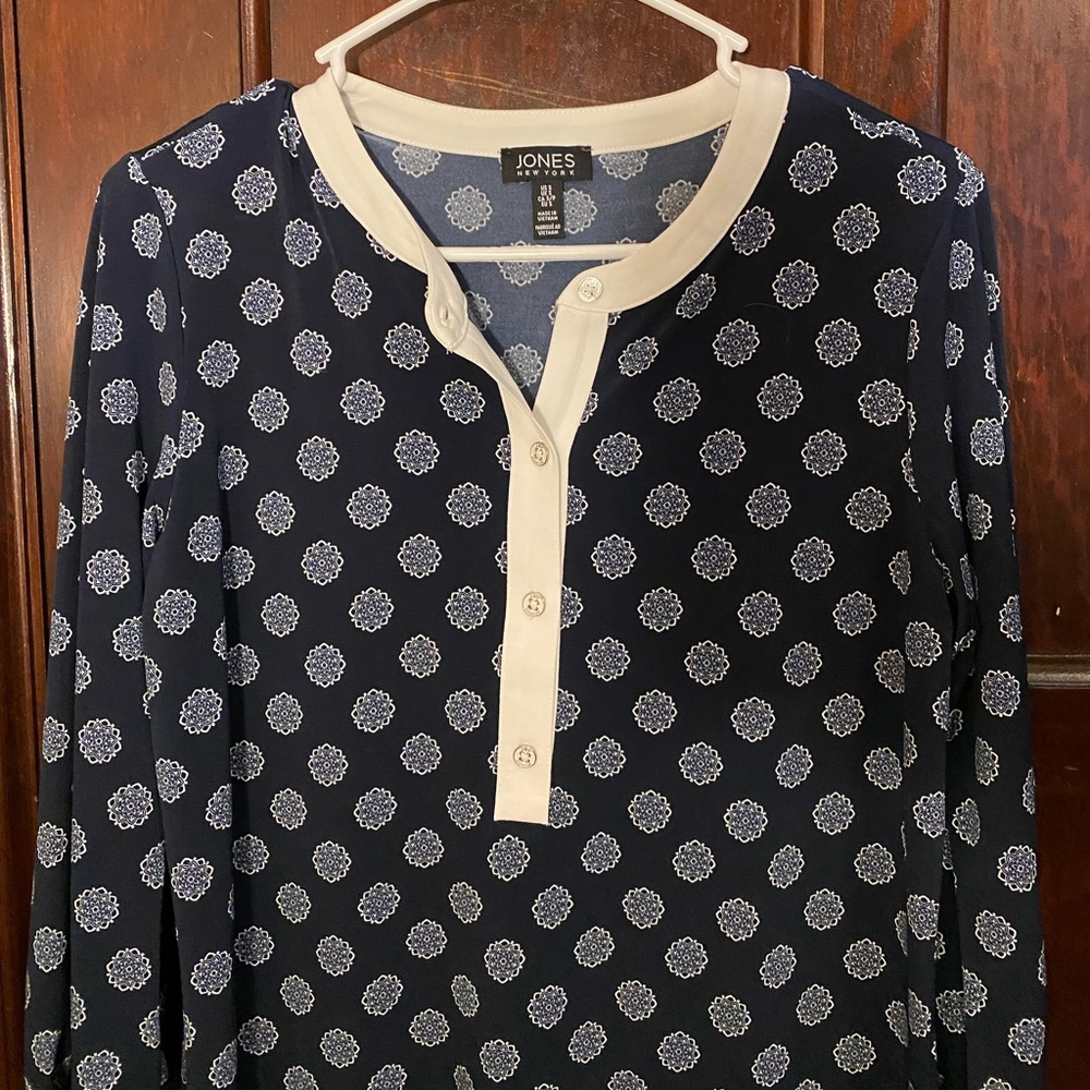Jones New York Navy Printed Blouse